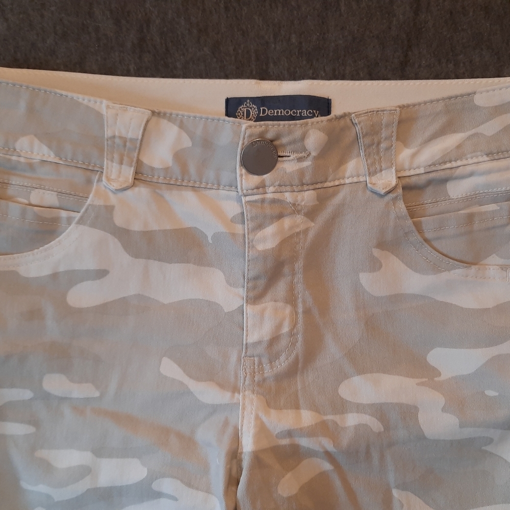 Democracy Camouflage Zip Pants - Picture 4 of 14